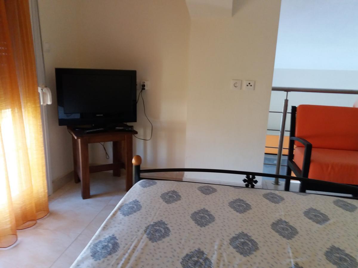 Dimitrios Apartments Sotiritsa Экстерьер фото